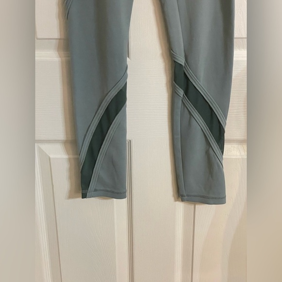 Free People Movement ~ Leggings ~ Small - Picture 6 of 9